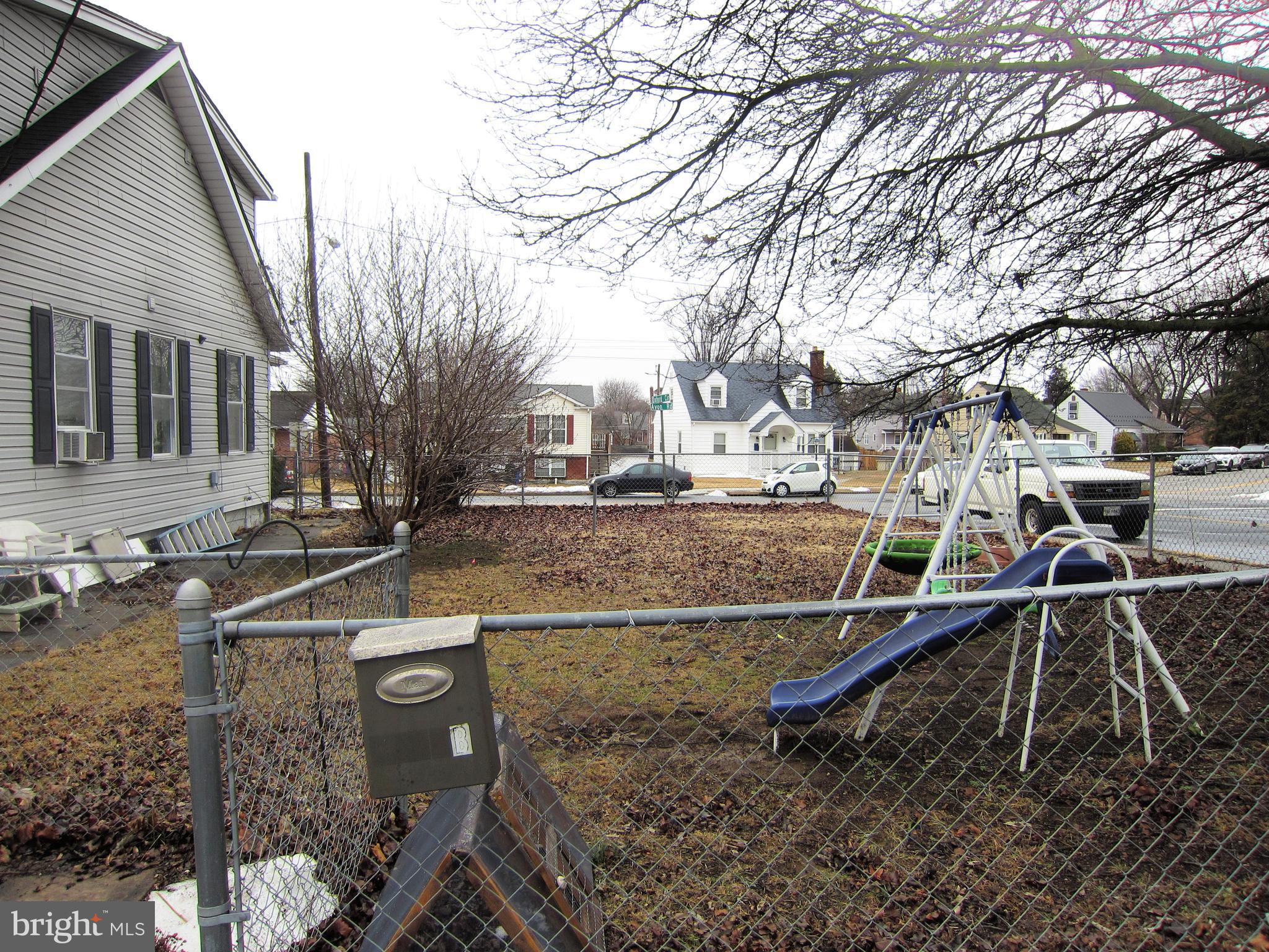 201 Avon Road Hagerstown, MD 21740 - Photo 19 of 24 Again, nice fenced side yard
