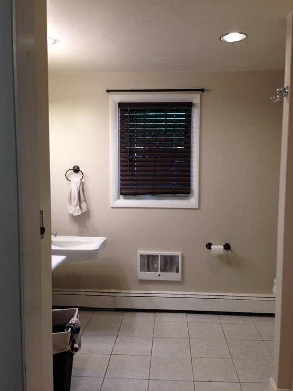 14 Ruthellen Road Framingham, MA 01701 - Photo 8 of 14 Gallery Image 8