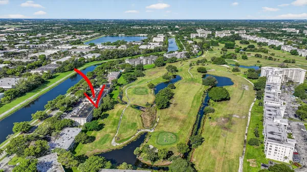 $2,600 | 2651 South Palm Aire Drive, Unit 305, Pompano Beach, FL 33069