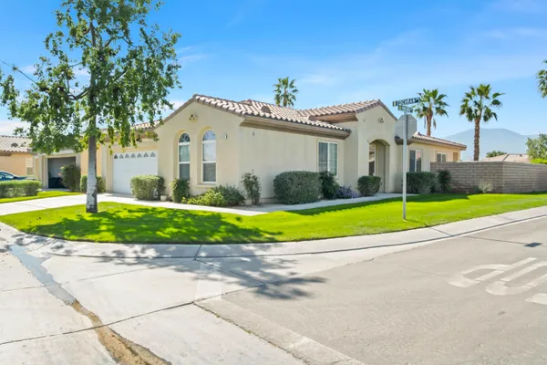 $3,300 | 82013 Cochran Drive, Indio, CA 92201