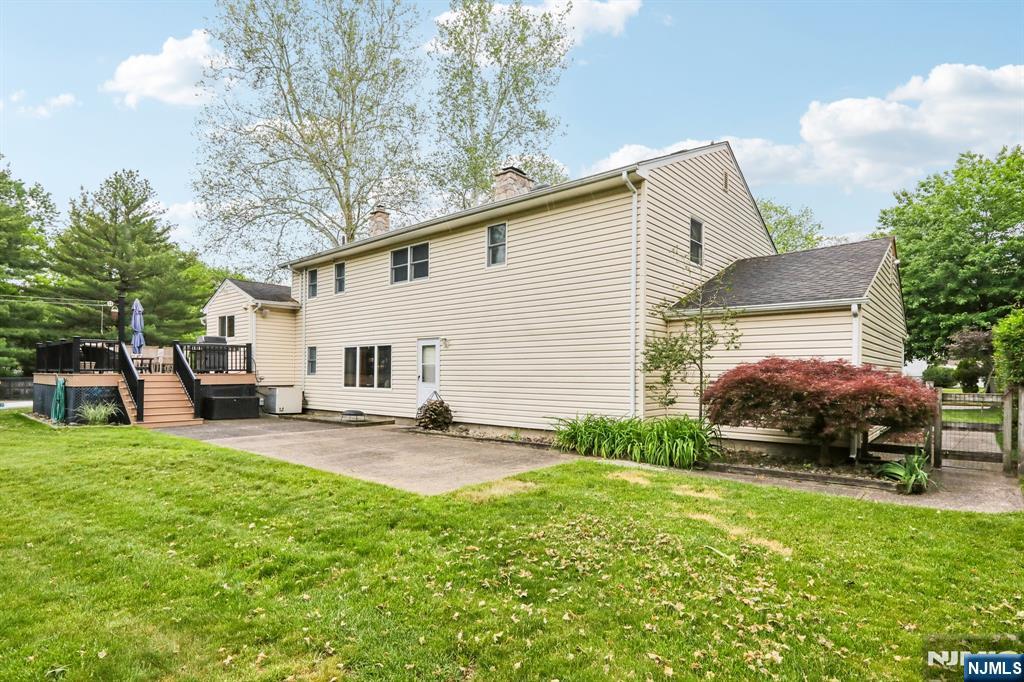 123 Midwood Road Paramus, NJ 07652 - Photo 45 of 46