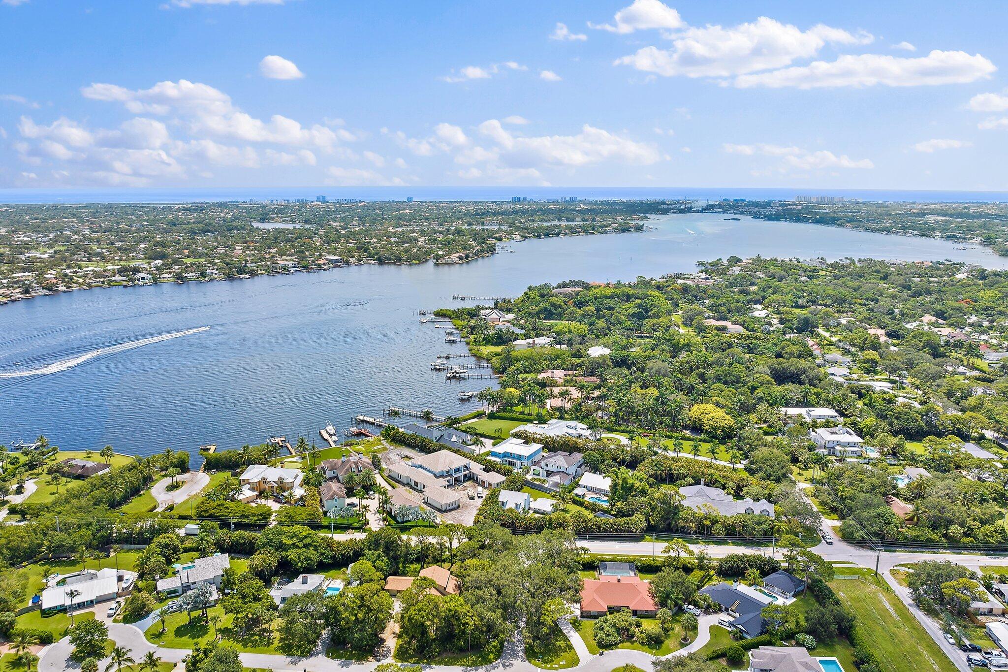 5960 Pennock Point Road Jupiter, FL 33458 - Photo 11 of 46 018-5960PennockPointRoad-Jupiter-FL-3345