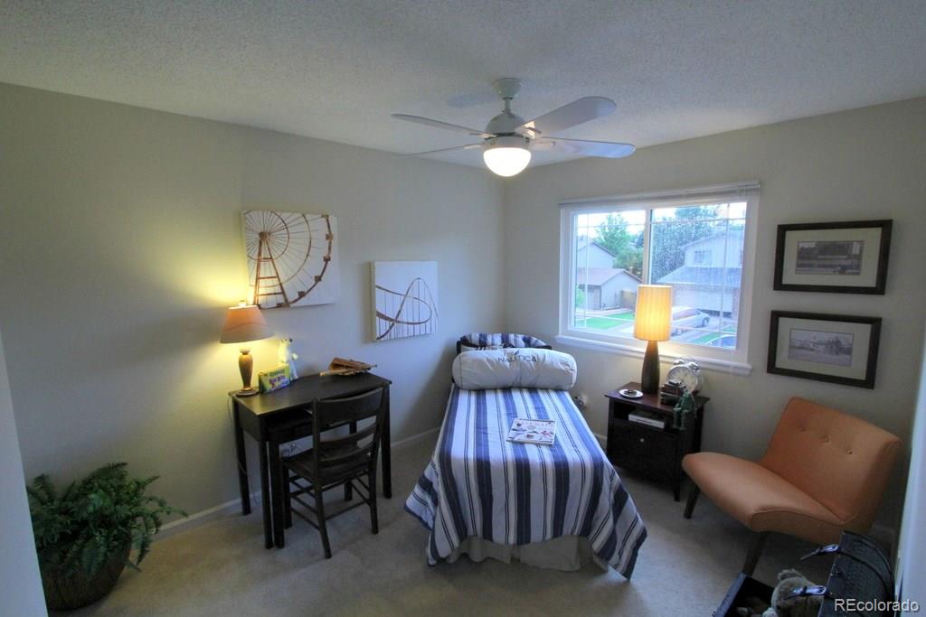 734 Honeysuckle Place Highlands Ranch, CO 80126 - Photo 25 of 35 Gallery Image 25