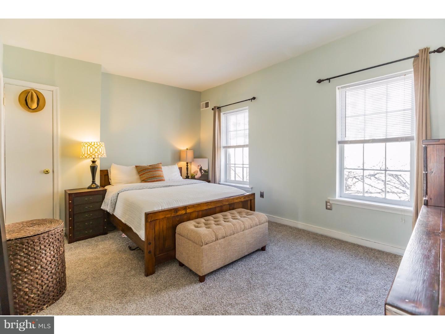 2226 St Albans Street Philadelphia, PA 19146 - Photo 15 of 25