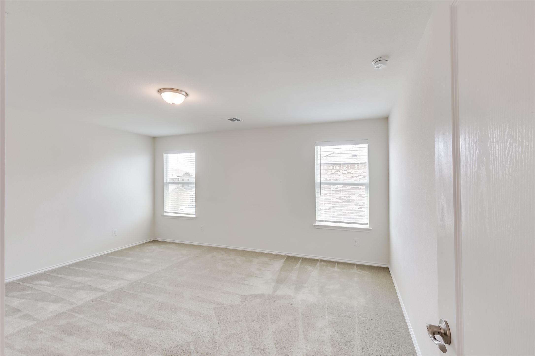 2007 Fretboard Street Round Rock, TX 78664 - Photo 19 of 40 a view of an empty room and window