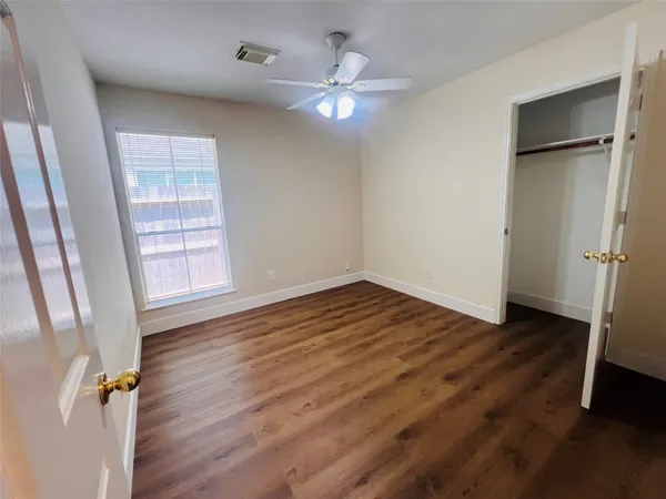 $2,300 | 1407 Almond Brook Lane, Houston, TX 77062