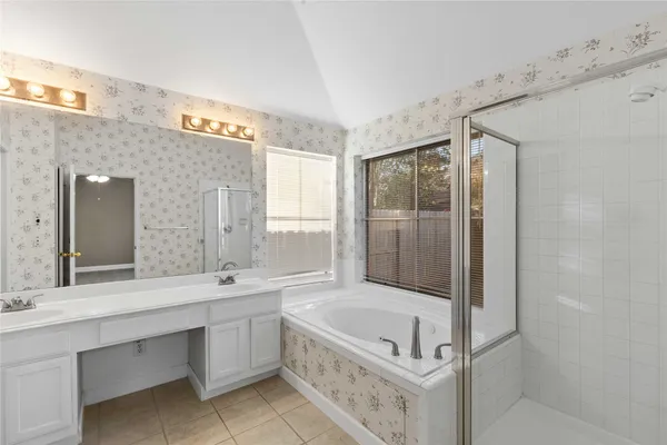 $2,300 | 1407 Almond Brook Lane, Houston, TX 77062
