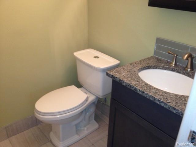 239 Booth Road Troy, MI 48085 - Photo 21 of 27 IMG_5604.jpg