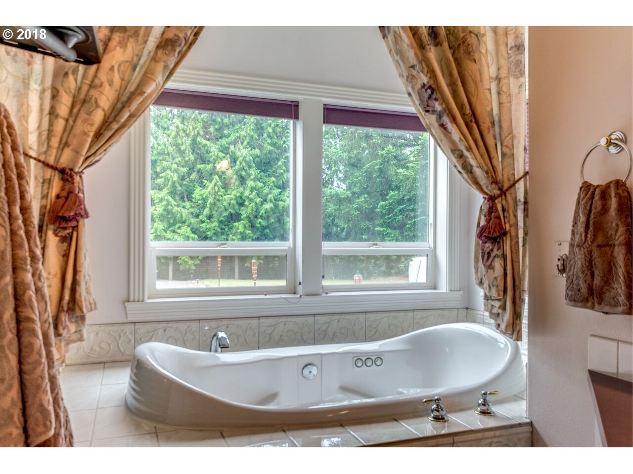 16670 South Thayer Road Oregon City, OR 97045 - Photo 14 of 32 Gallery Image 14