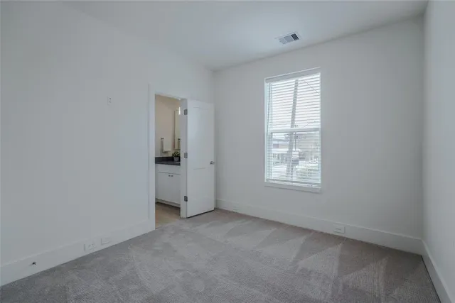 $2,500 | 864 Paul Quinn Street, Unit G, Houston, TX 77091