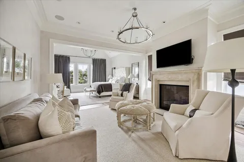 $5,595,000 | 2240 Del Monte Drive, Houston, TX 77019