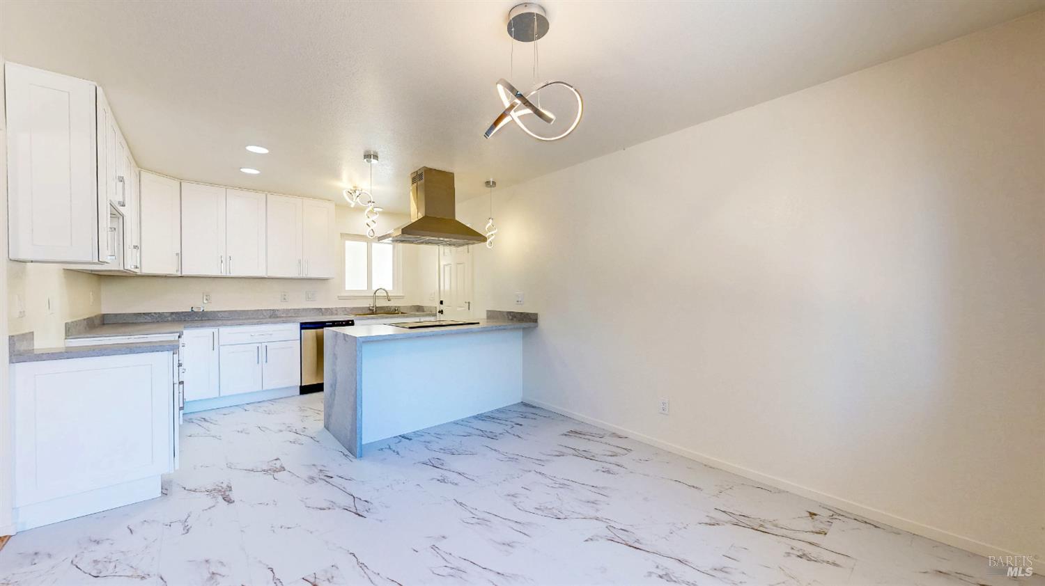 2257 Yucca Street Santa Rosa, CA 95405 - Photo 16 of 73