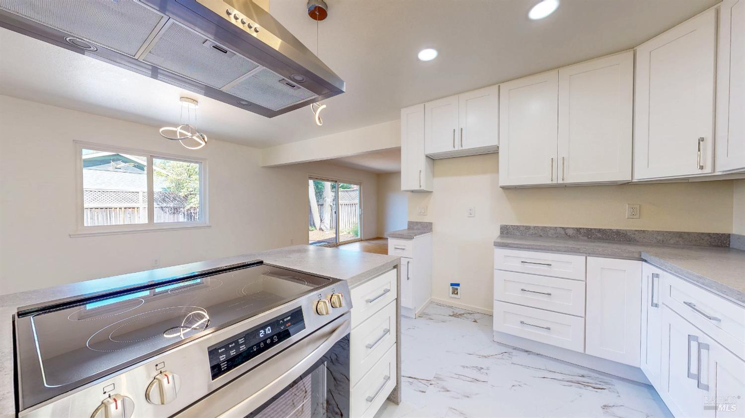 2257 Yucca Street Santa Rosa, CA 95405 - Photo 17 of 73