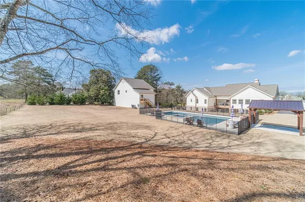 $1,600,000 | 1009 Easy Street, Winder, GA 30680