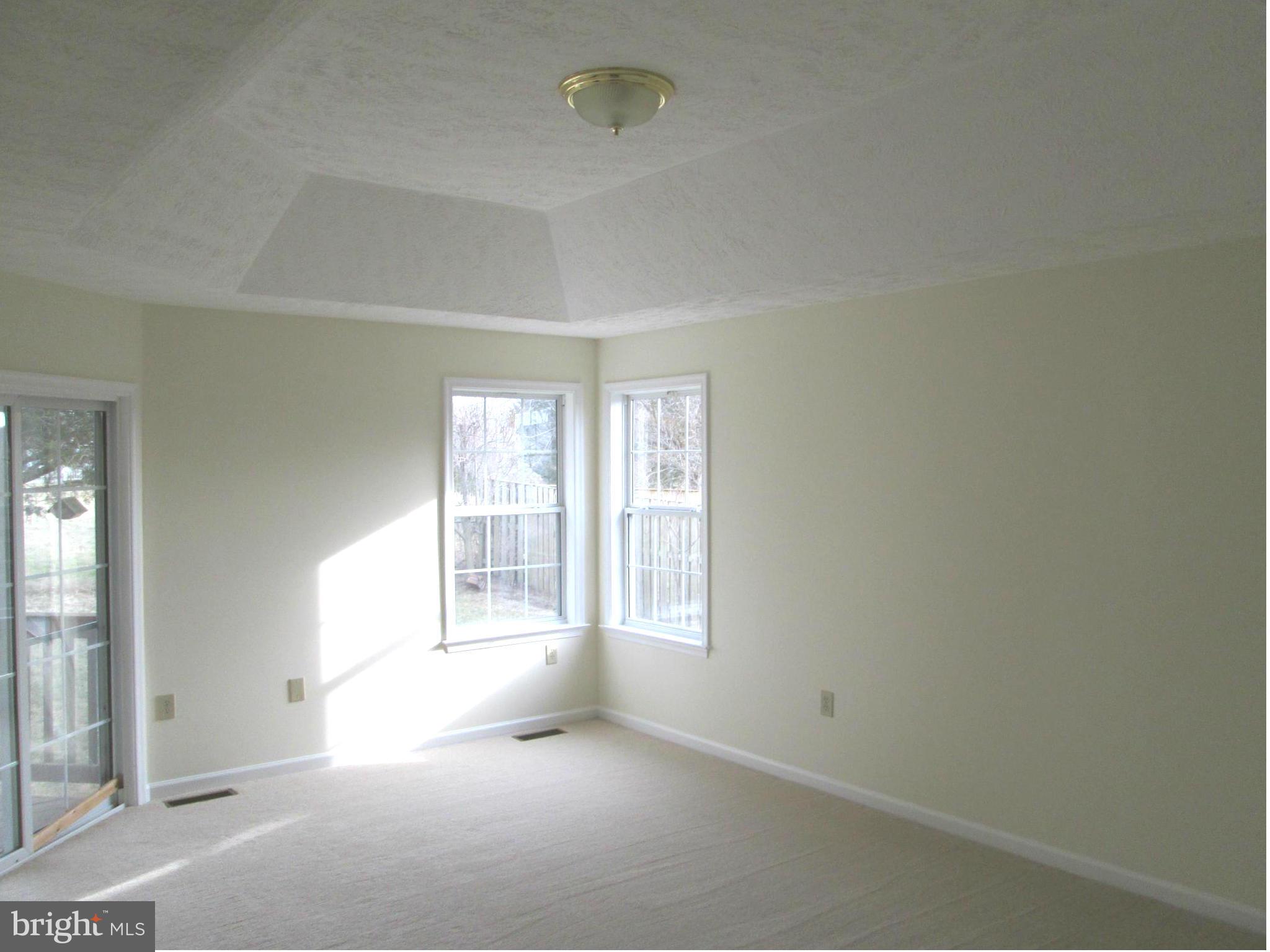 304 Canyon Road Winchester, VA 22602 - Photo 14 of 22 Bath (Master)