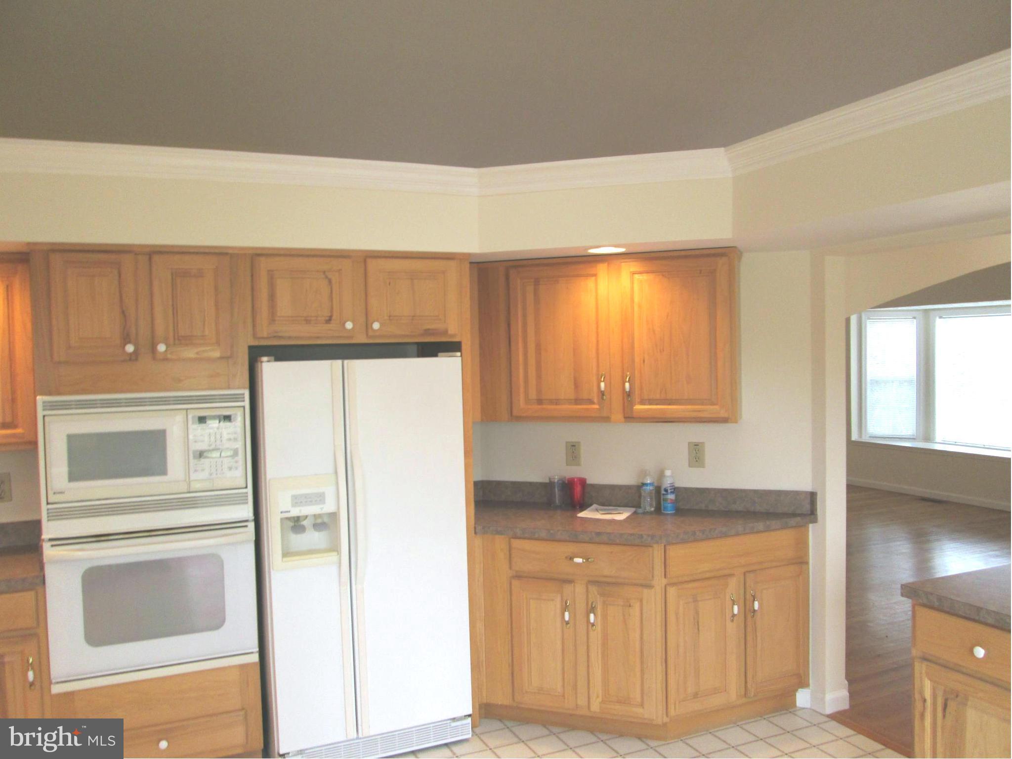 304 Canyon Road Winchester, VA 22602 - Photo 16 of 22 Kitchen