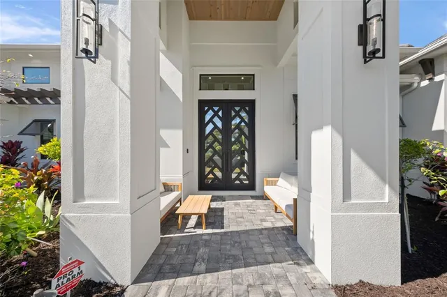 $4,250,000 | 4050 Camino Real, Sarasota, FL 34231