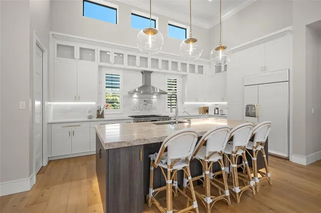 $4,250,000 | 4050 Camino Real, Sarasota, FL 34231