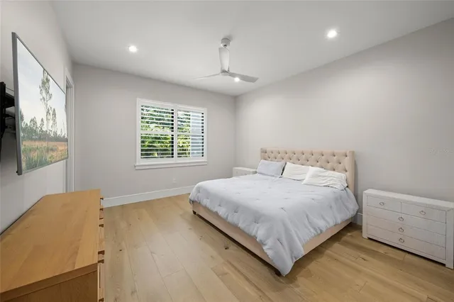 $4,250,000 | 4050 Camino Real, Sarasota, FL 34231