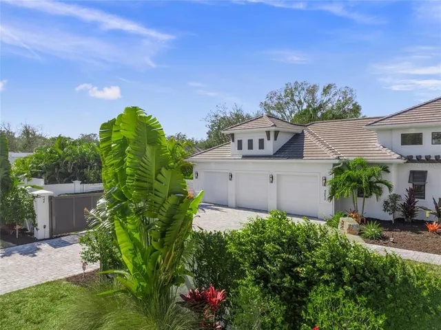 $4,250,000 | 4050 Camino Real, Sarasota, FL 34231
