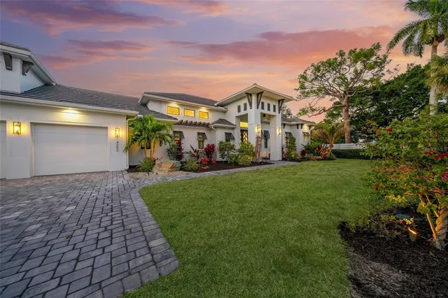 $4,250,000 | 4050 Camino Real, Sarasota, FL 34231