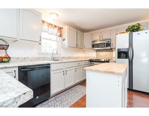 197 Warren Road Townsend, MA 01469 - Photo 5 of 30