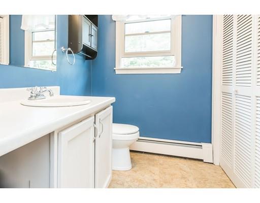 197 Warren Road Townsend, MA 01469 - Photo 9 of 30
