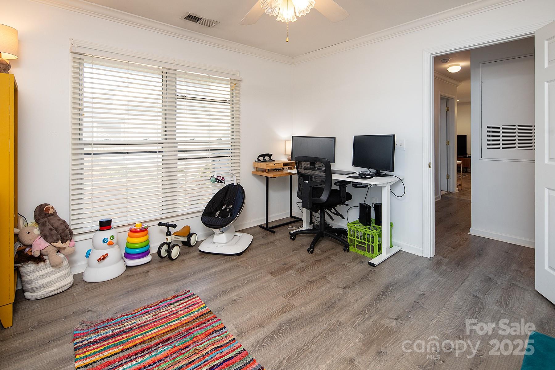4930 Sardis Road, Unit D Charlotte, NC 28270 - Photo 17 of 32