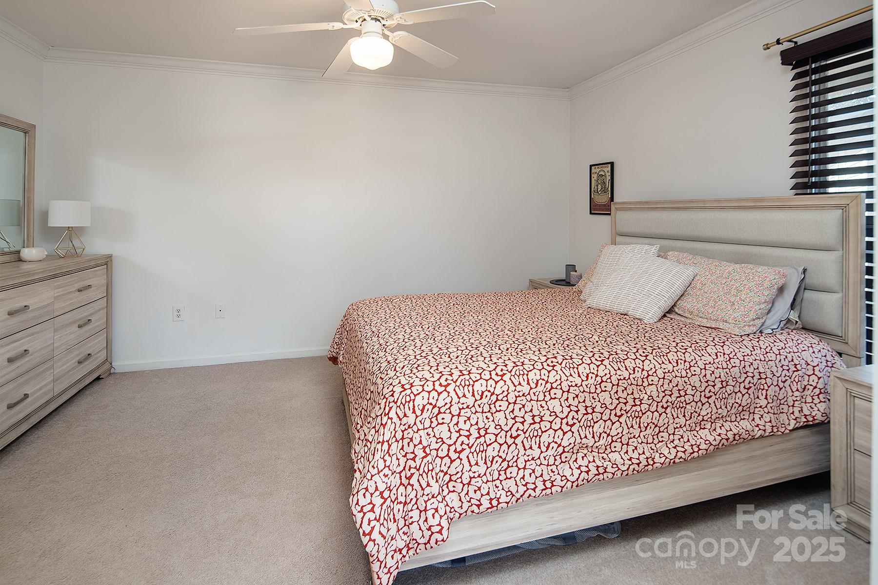 4930 Sardis Road, Unit D Charlotte, NC 28270 - Photo 29 of 32