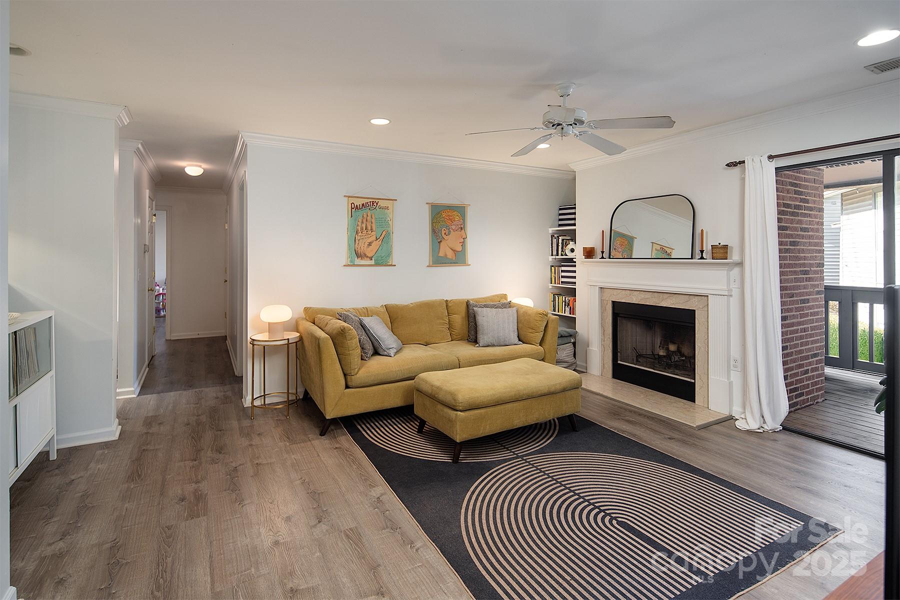 4930 Sardis Road, Unit D Charlotte, NC 28270 - Photo 3 of 32