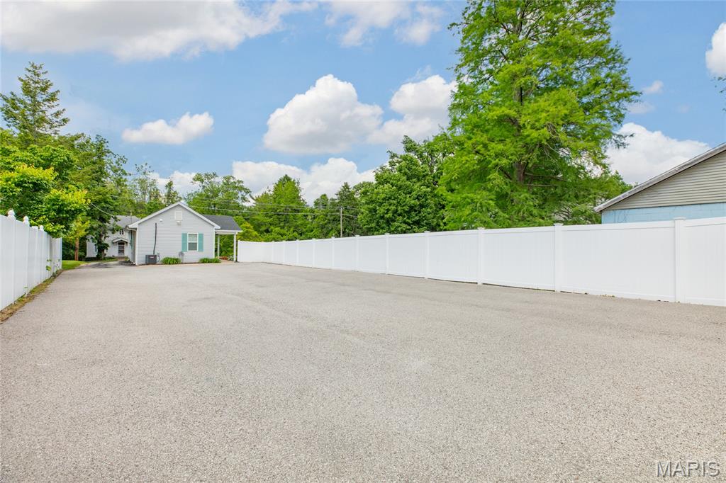 509 Pearl Street Godfrey, IL 62035 - Photo 32 of 34