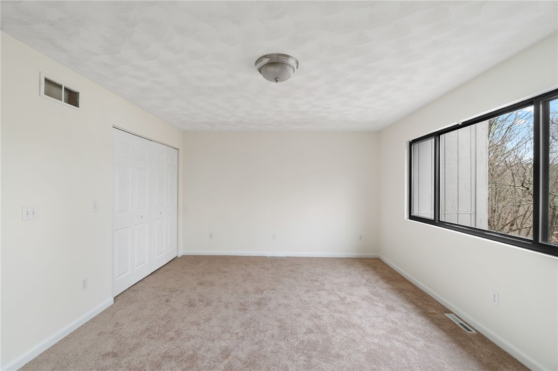 5 Wake Robin Road, Unit 2902 Lincoln, RI 02865 - Photo 18 of 34