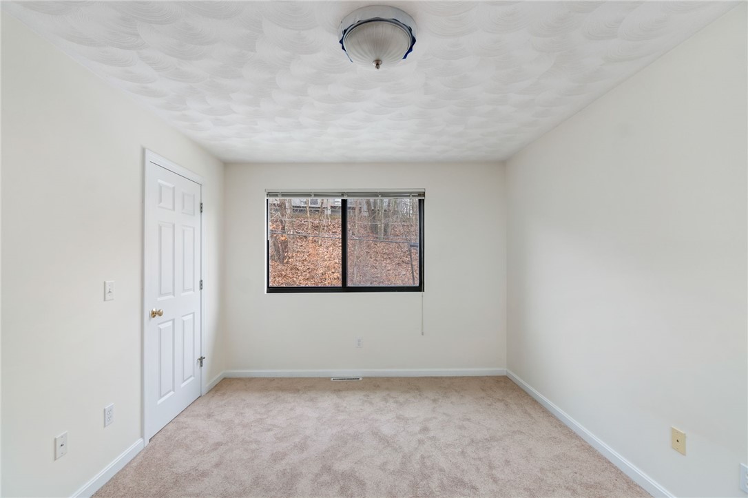 5 Wake Robin Road, Unit 2902 Lincoln, RI 02865 - Photo 25 of 34
