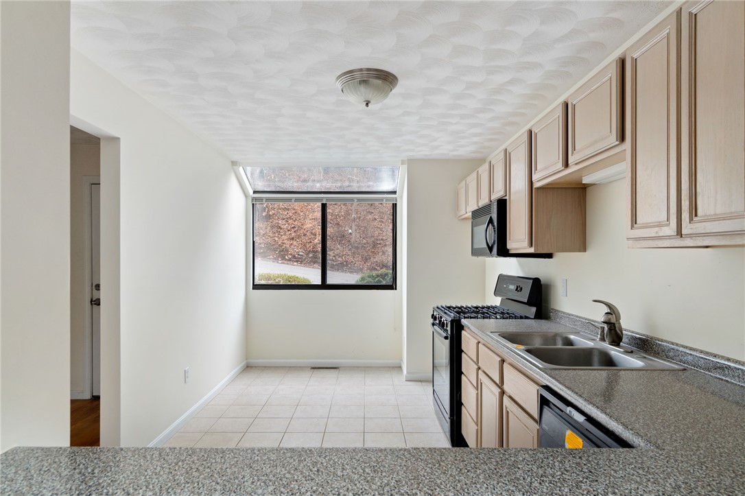 5 Wake Robin Road, Unit 2902 Lincoln, RI 02865 - Photo 6 of 34