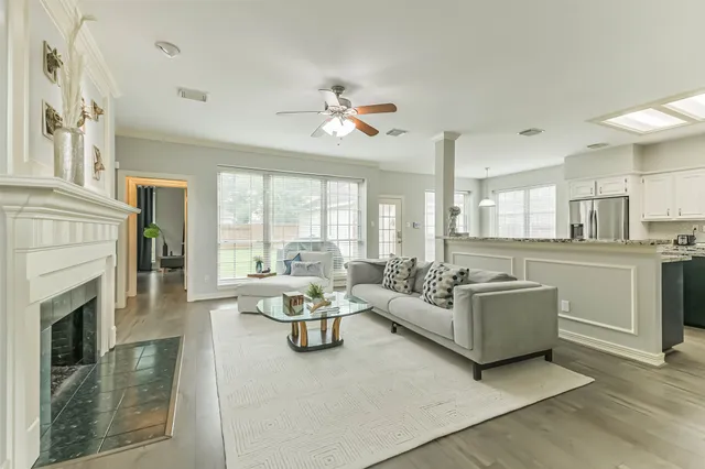 $2,950 | 13023 Dogwood Blossom Trail, Houston, TX 77065