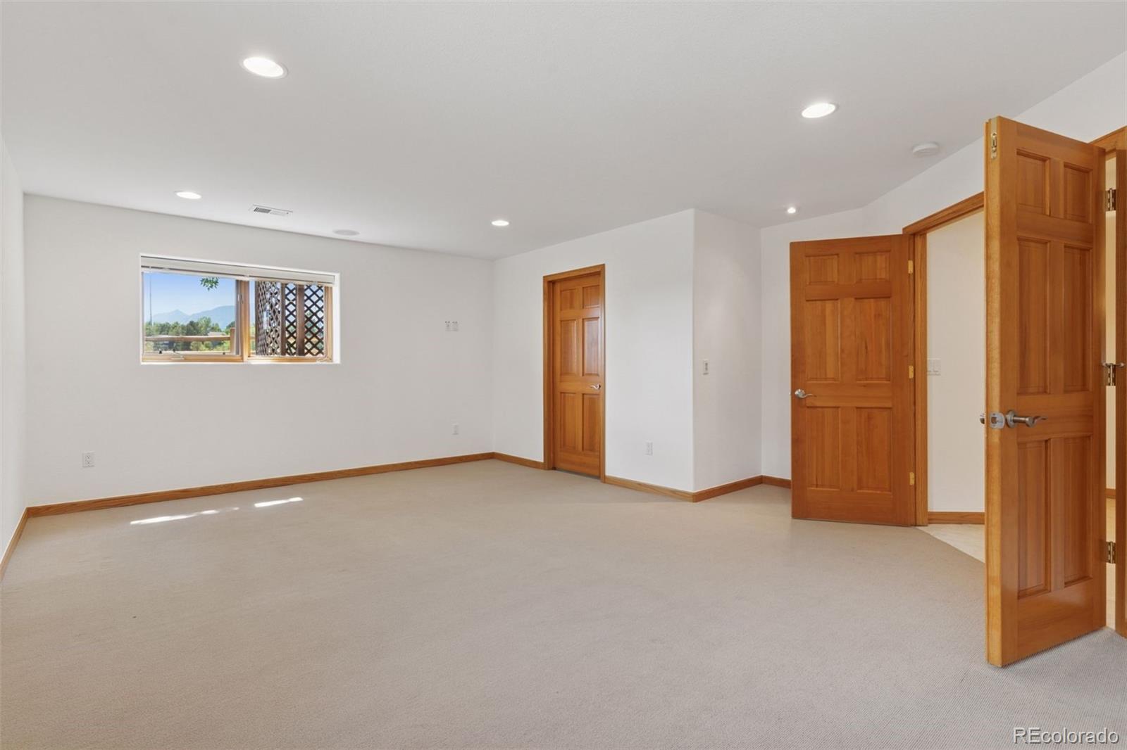 990 Utica Circle Boulder, CO 80304 - Photo 30 of 48 a view of an empty room