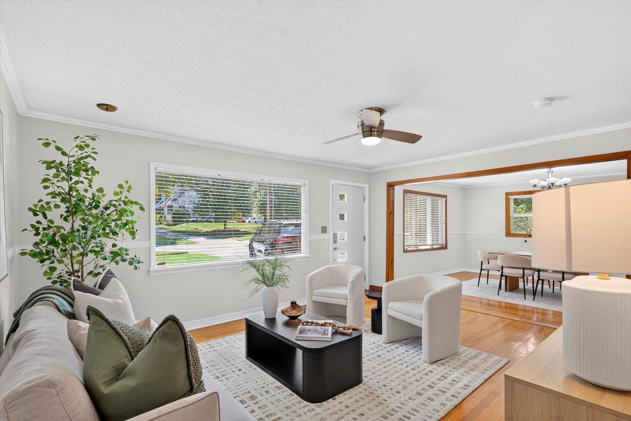 1345 East Walnut Street Springfield, MO 65802 - Photo 6 of 43 11-DSC05354