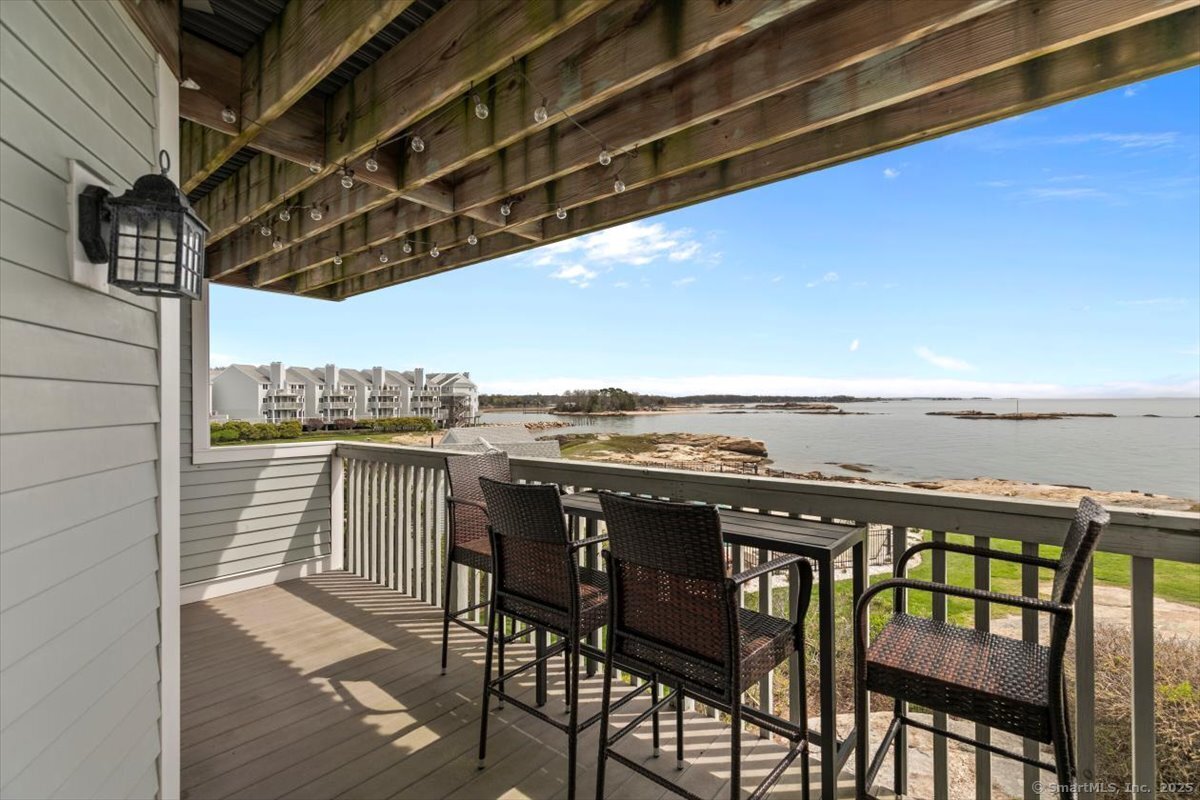 1 Mansfield Grove Road, Unit 206 East Haven, CT 06512 - Photo 4 of 40 a view of a terrace with seating space
