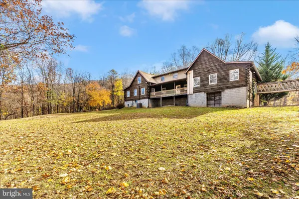 $599,900 | 1402 Hoffmaster Road, Knoxville, MD 21758