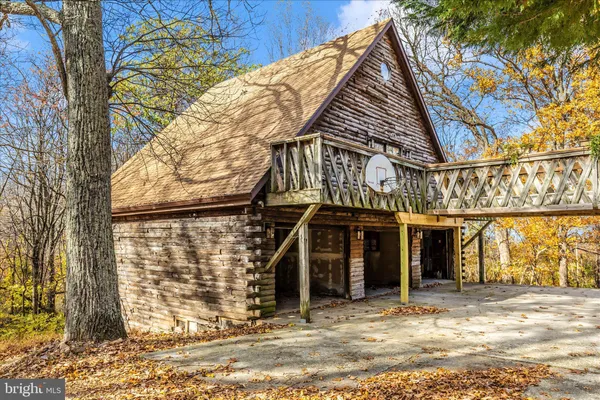 $599,900 | 1402 Hoffmaster Road, Knoxville, MD 21758