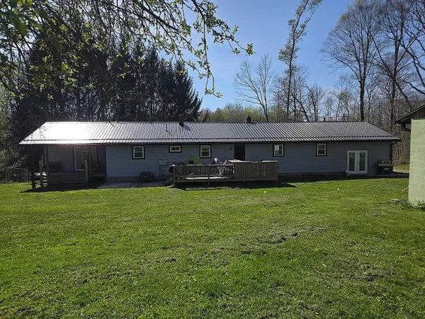 $440,000 | 19268 Bradway Road, Saegertown, PA 16433