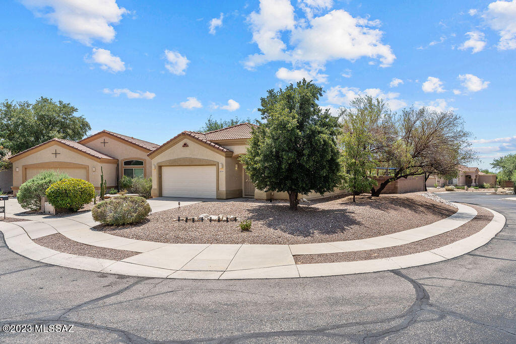 5204 North Spring Pointe Place Tucson, AZ 85749 - Photo 2 of 43 Gallery Image 2