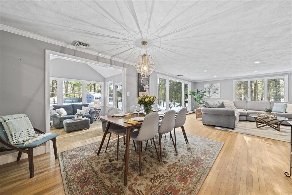 9 Mast Hill Road Hingham, MA 02043 - Photo 11 of 40