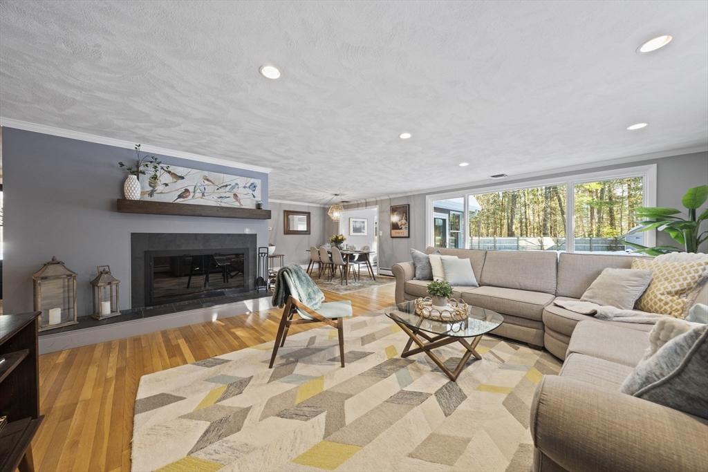 9 Mast Hill Road Hingham, MA 02043 - Photo 15 of 40