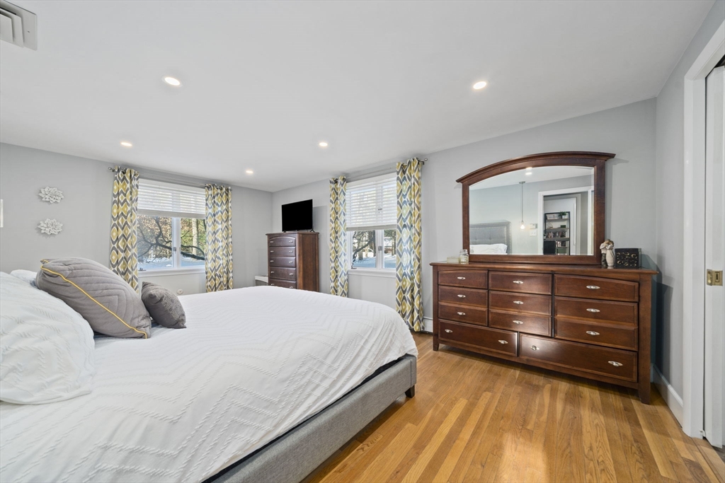 9 Mast Hill Road Hingham, MA 02043 - Photo 25 of 40