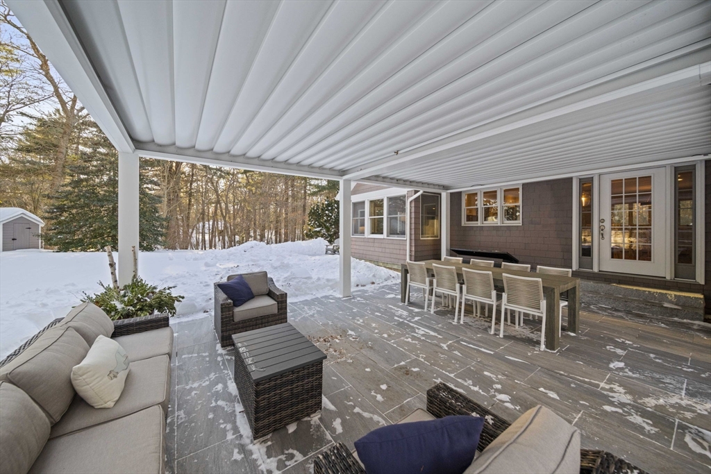 9 Mast Hill Road Hingham, MA 02043 - Photo 35 of 40