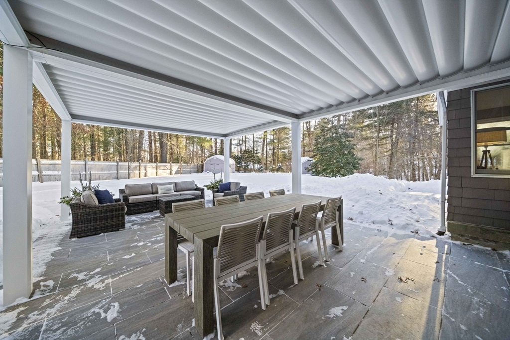 9 Mast Hill Road Hingham, MA 02043 - Photo 36 of 40