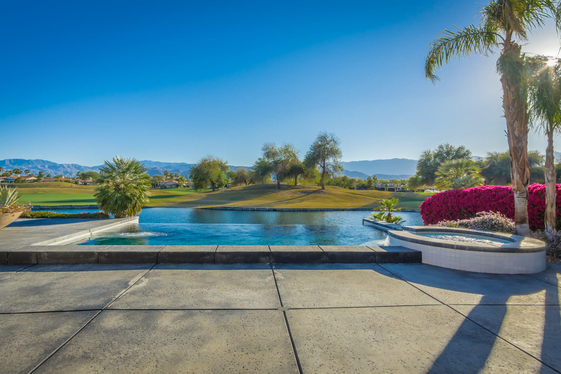 238 Loch Lomond Road Rancho Mirage, CA 92270 - Photo 42 of 44 a view of a yard with an outdoor space