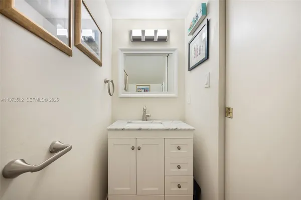 $450,000 | 11353 Southwest 109th Road, Unit 55X, Miami, FL 33176