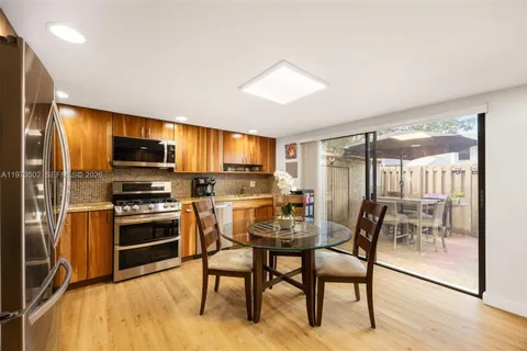 $450,000 | 11353 Southwest 109th Road, Unit 55X, Miami, FL 33176